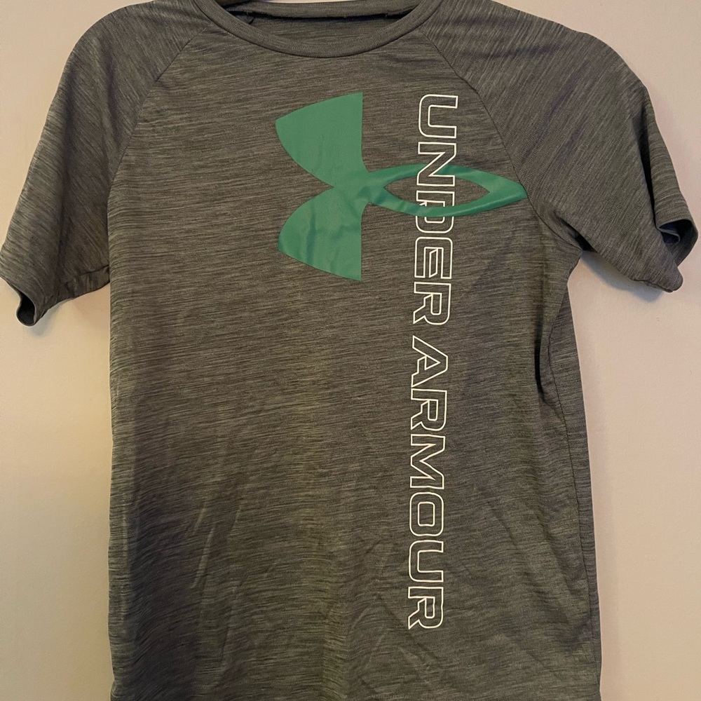 Under Armour Boys T Shirt